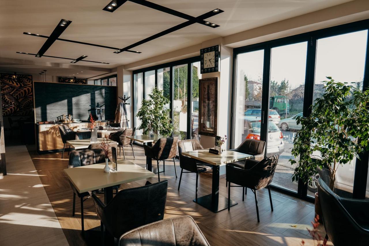 Nord Hotel Boutique Shkoder Ngoại thất bức ảnh